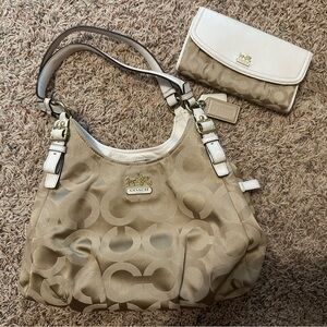 Coach purse and wallet
